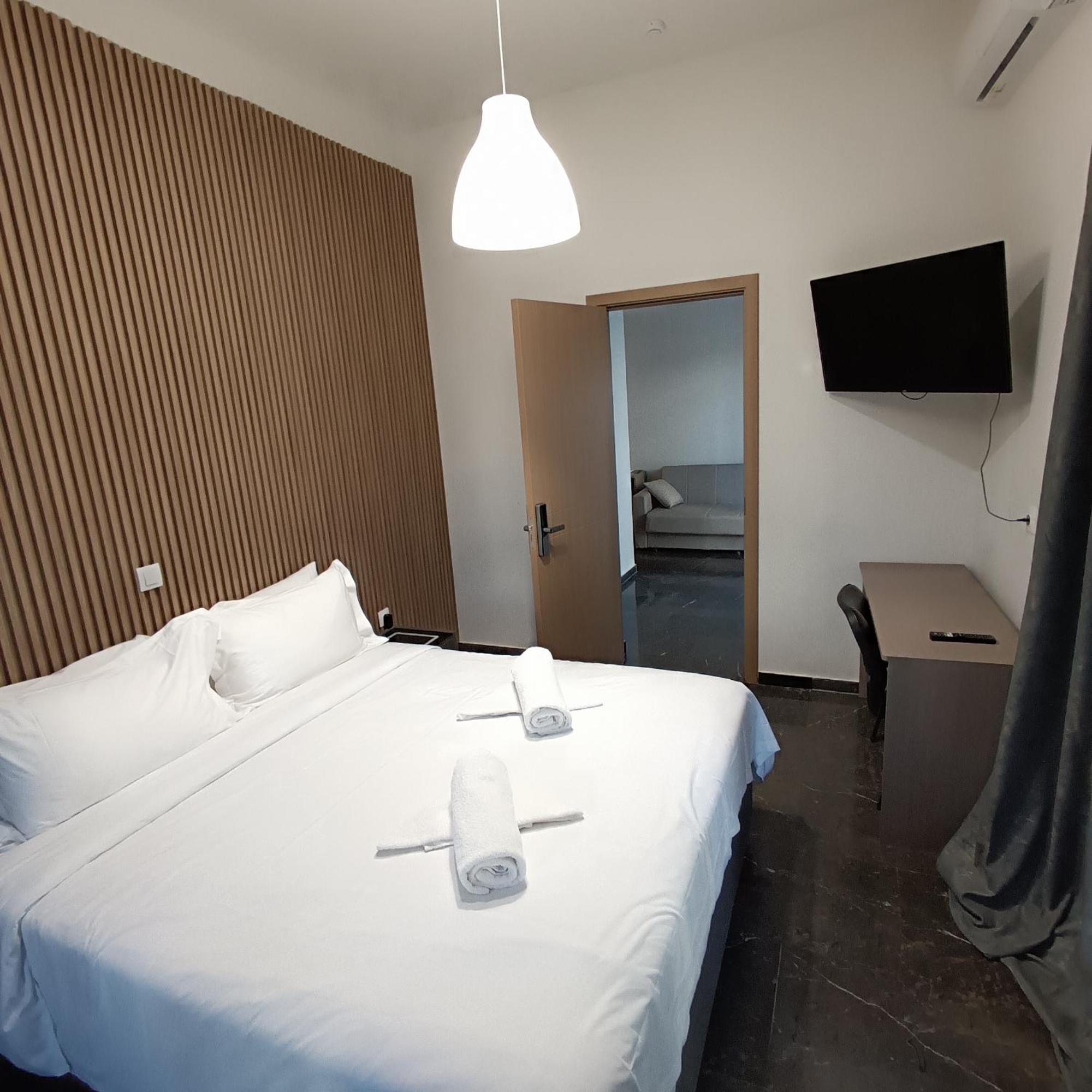 Celia Residence Αθήνα Εξωτερικό φωτογραφία